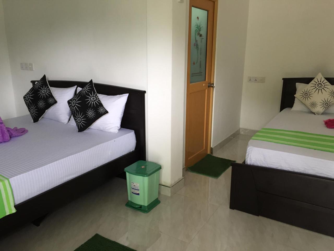Sigiriya Green Garden Homestay Екстериор снимка